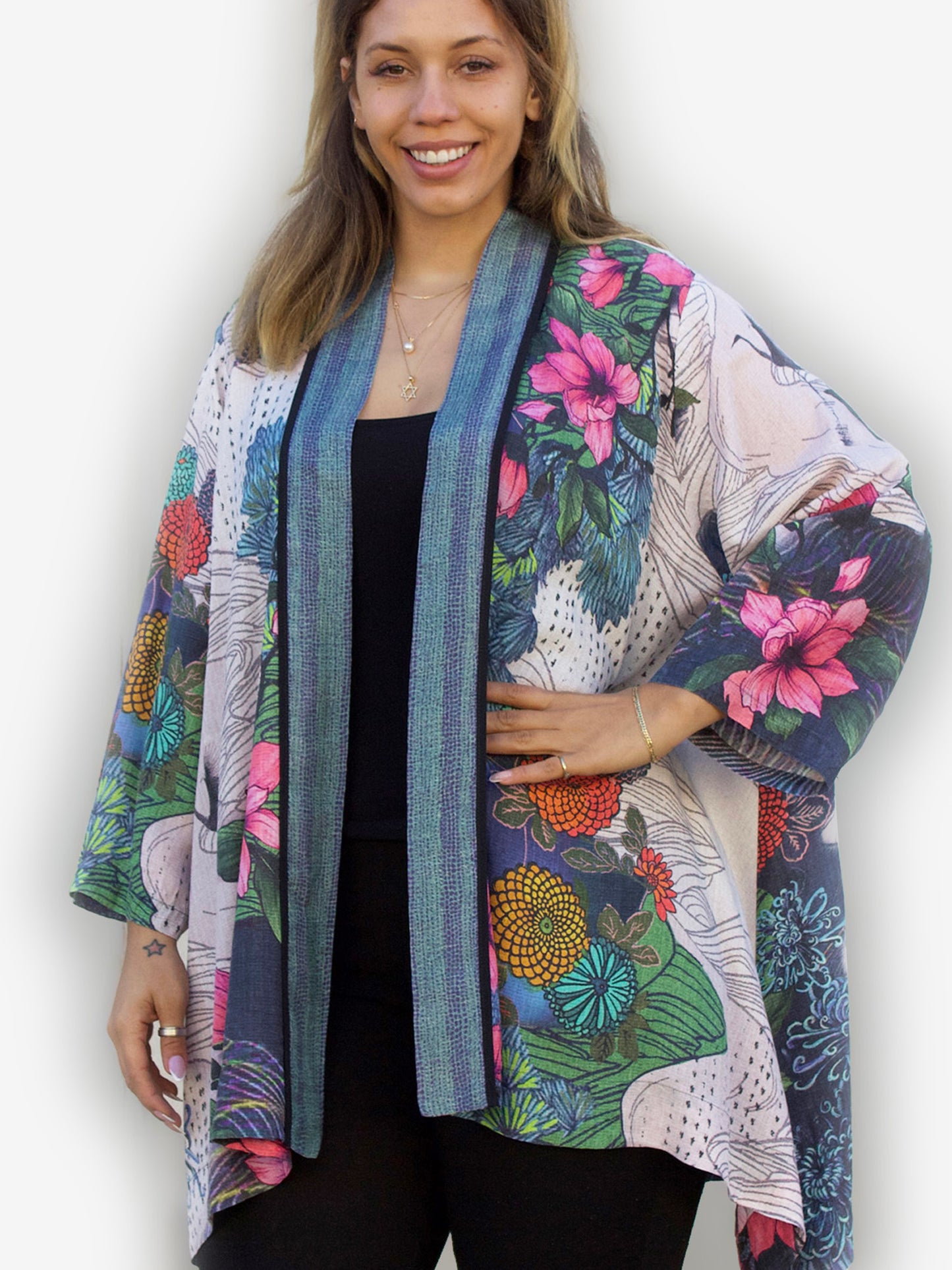 Border Crane Flowers Duster by Citron