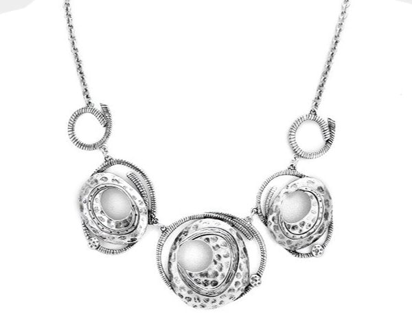 Antiqued Silver Tone Textured Abstract Metal Link Necklace