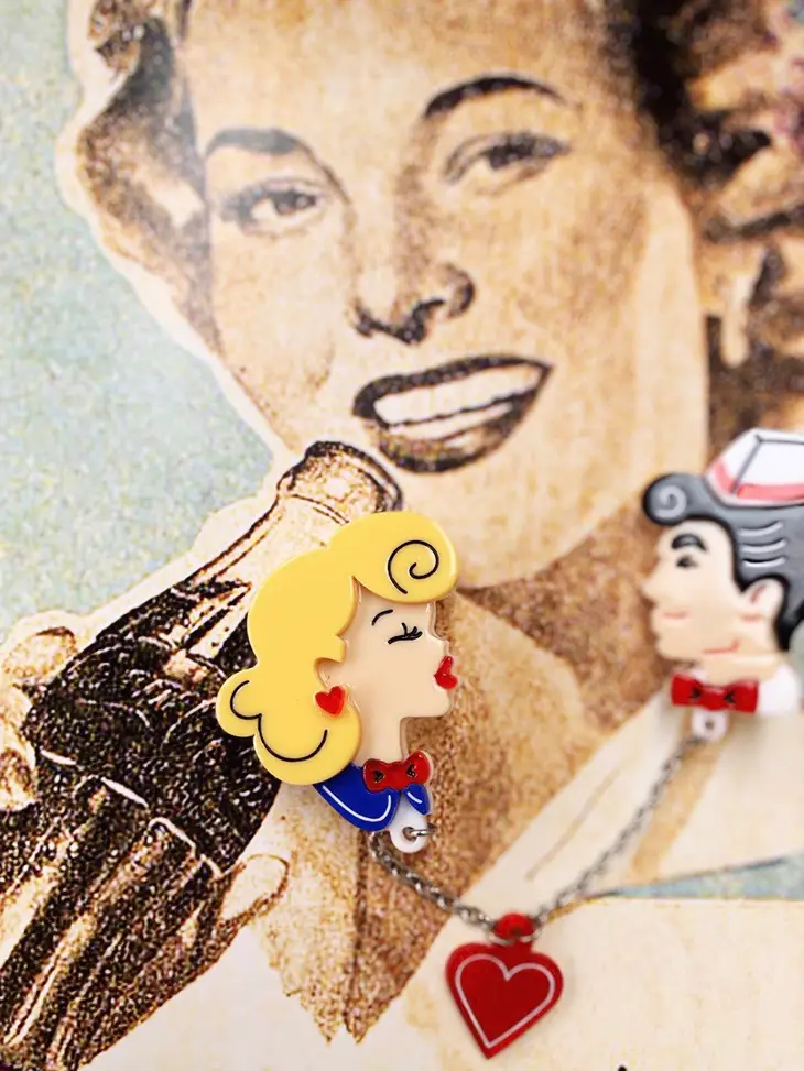 Belle & Beau Kiss Rockabilly Brooch-Novelty Pin