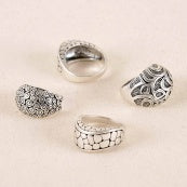 Wave Metal Ring Silver Tone