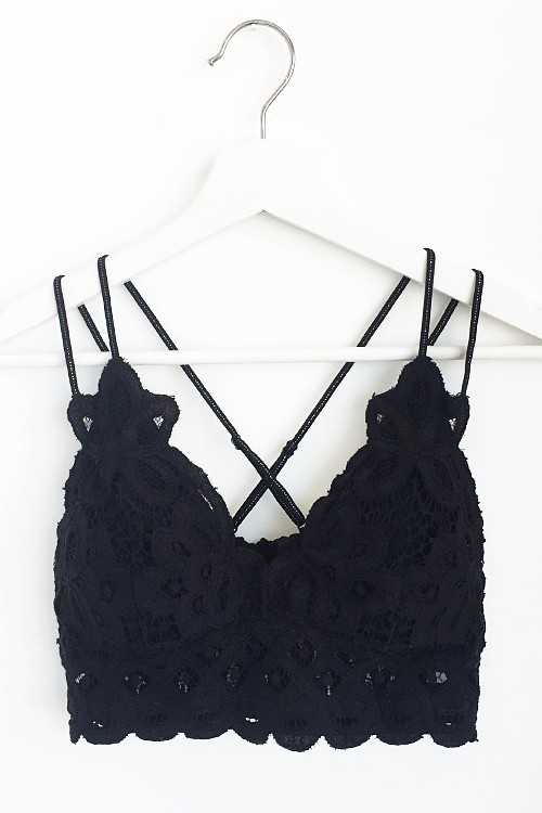 SCALLOPED LACE CAMI BRALETTE by Vanilla