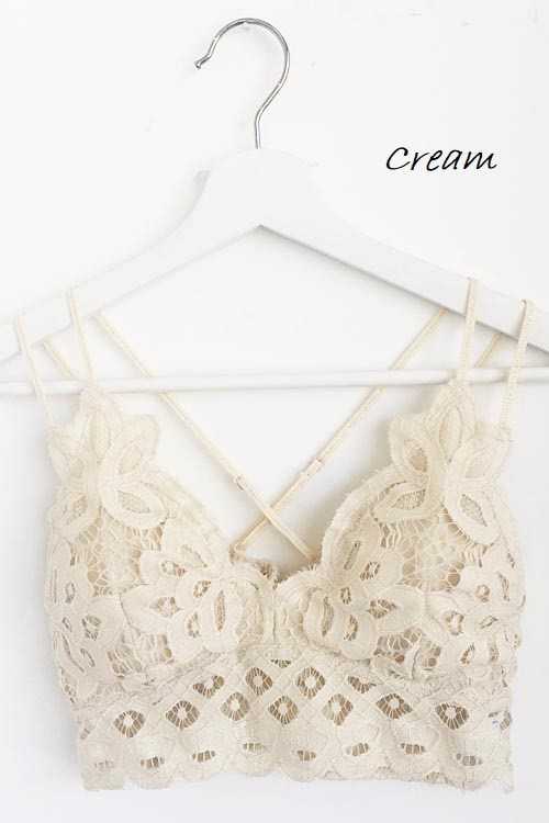 SCALLOPED LACE CAMI BRALETTE by Vanilla