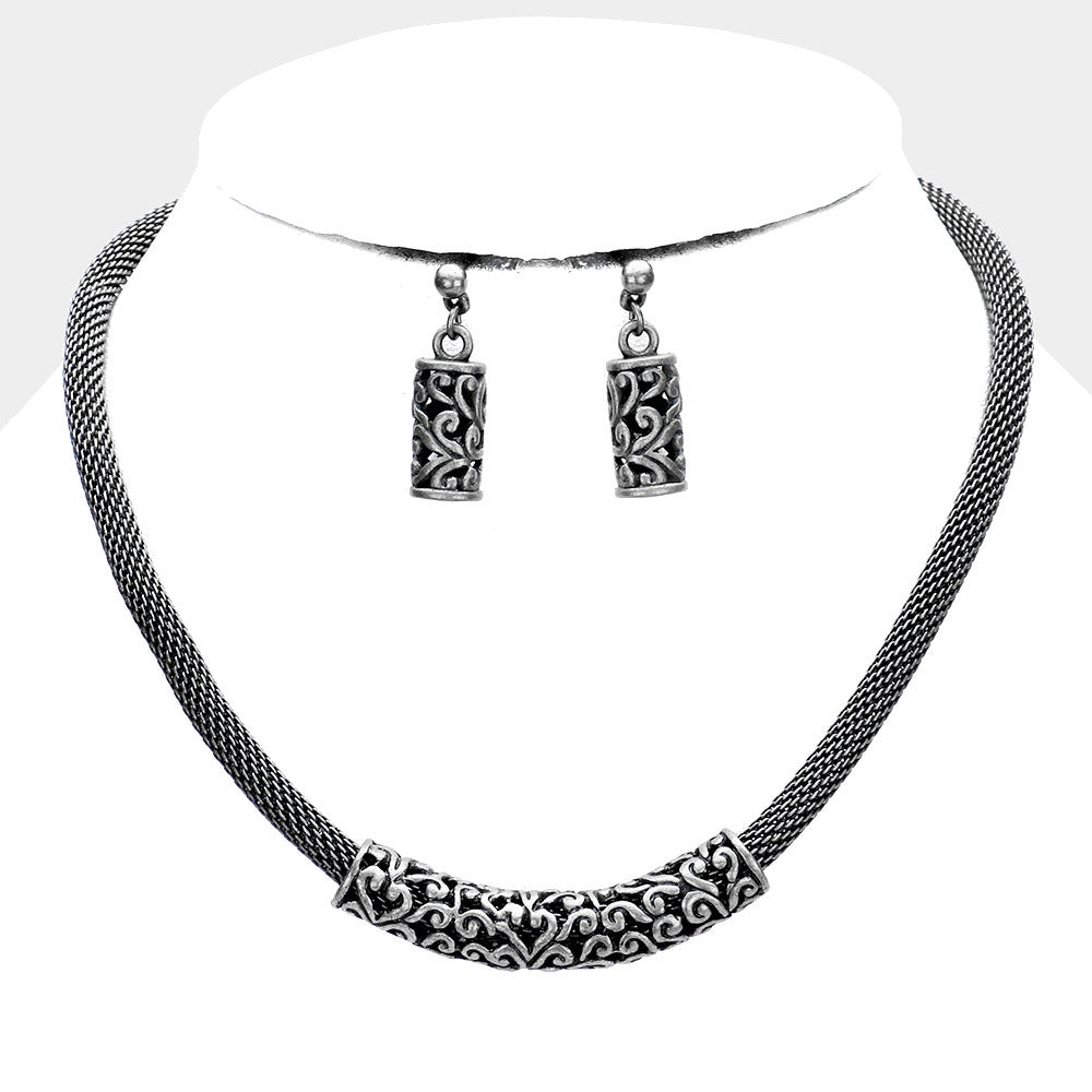 Embossed Metal Mesh Chain Necklace Antique Silver