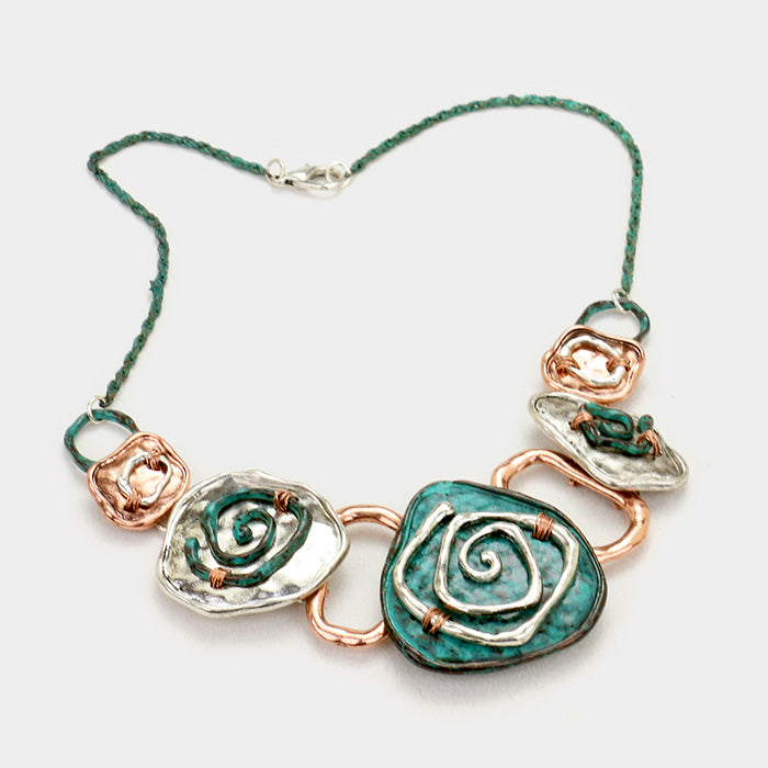 Tri-tone Abstract Hammered Swirl Metal Link Necklace