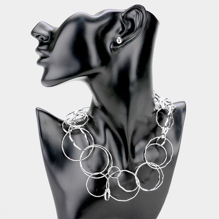 Layered Metal Hoop Link Short Necklace Silver Tone