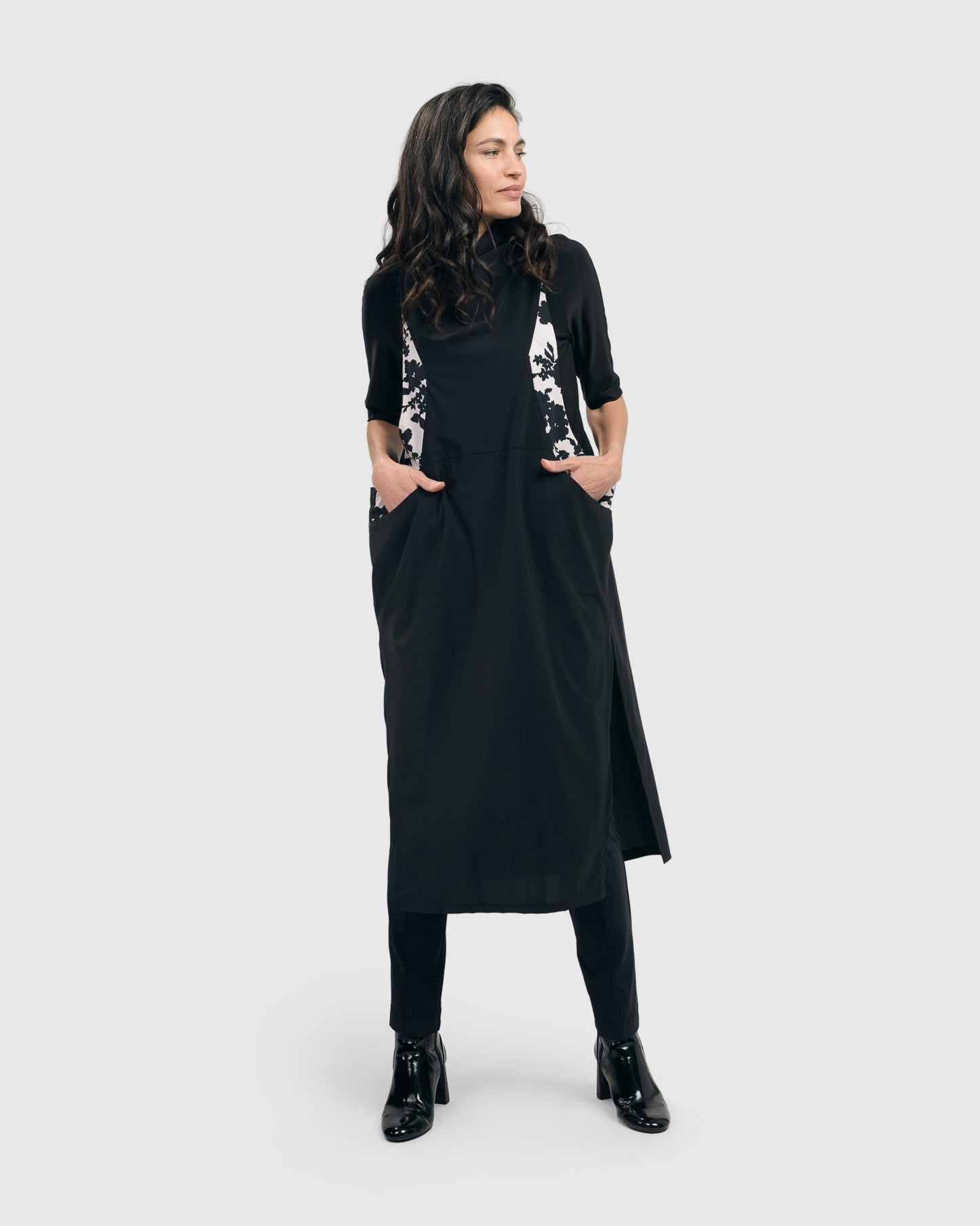 TEKBIKA FLORAL SLEEVELESS APRON TUNIC DRESS by Alembika