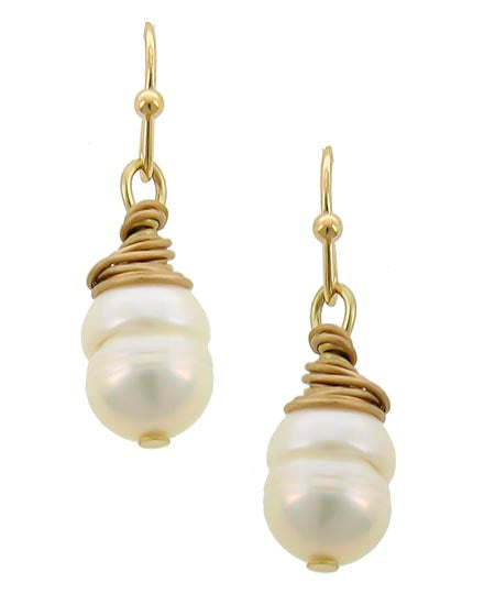 Fresh Water Pearl Dangle Earring Matte Gold Tone