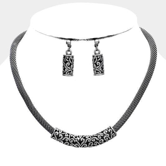 Embossed Metal Mesh Chain Necklace Antique Silver