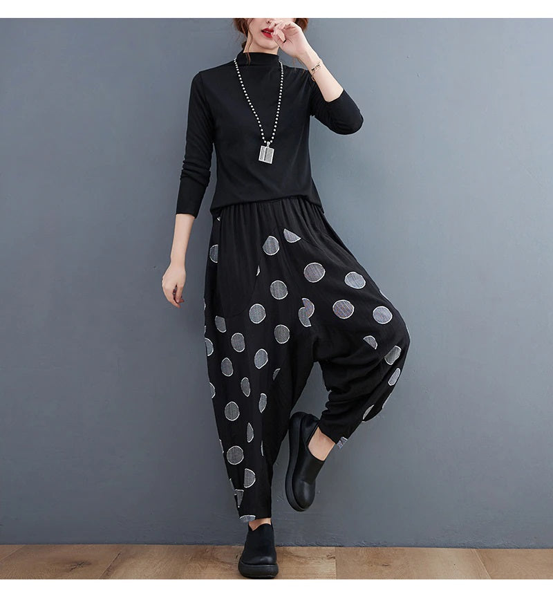 Broadcloth Dot Accent Harem Pants with Pockets Black with Gray Dots