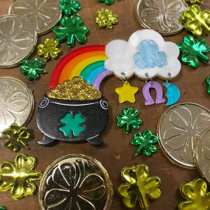 Clover the Rainbow St. Patrick’s Day Brooch-Novelty Pin